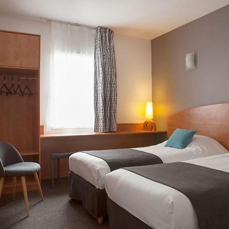 The Originals City, Plume Hotel, Bressuire Bagian luar foto